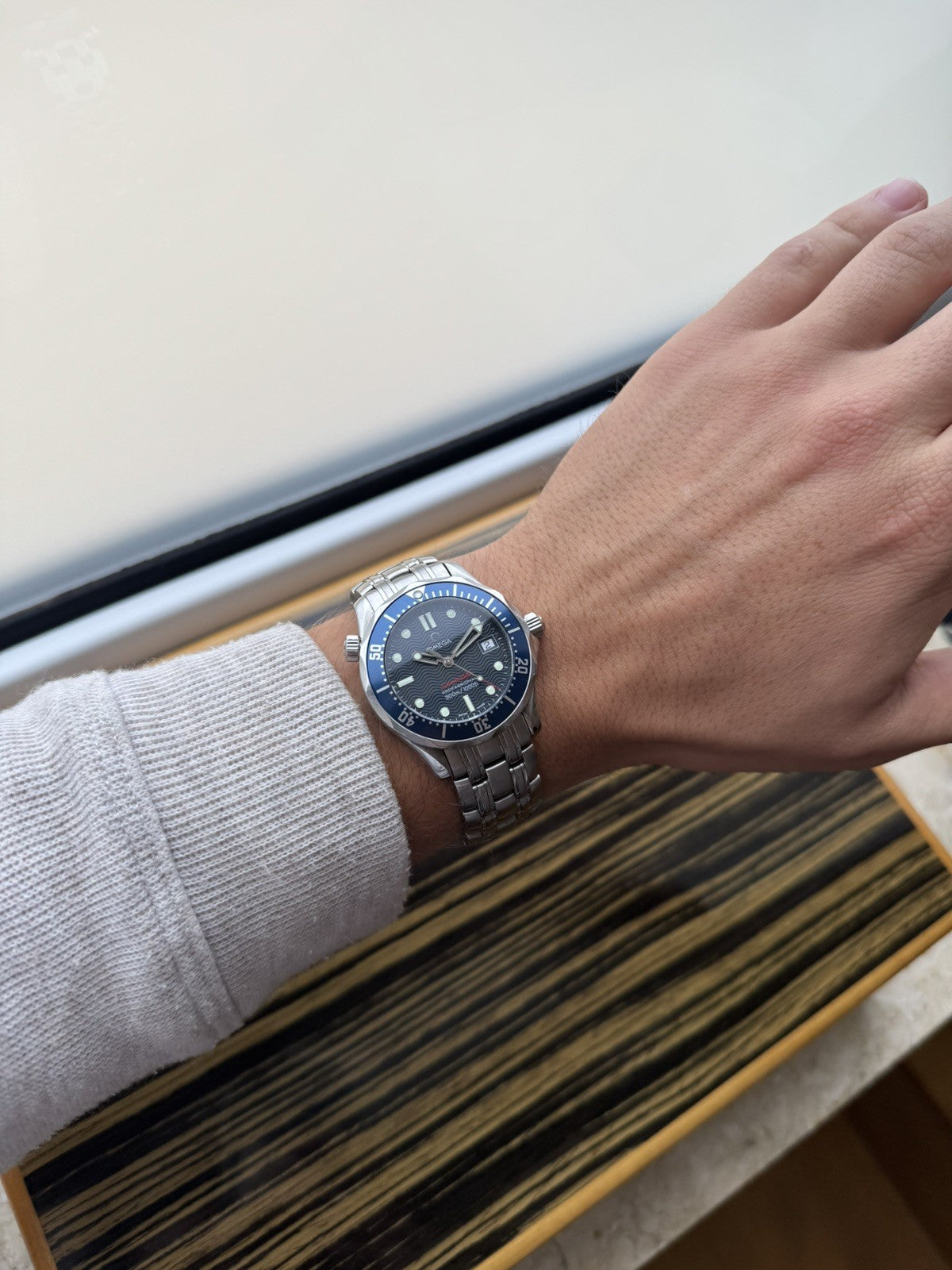 Omega Seamaster James Bond 36mm Quartz Watch