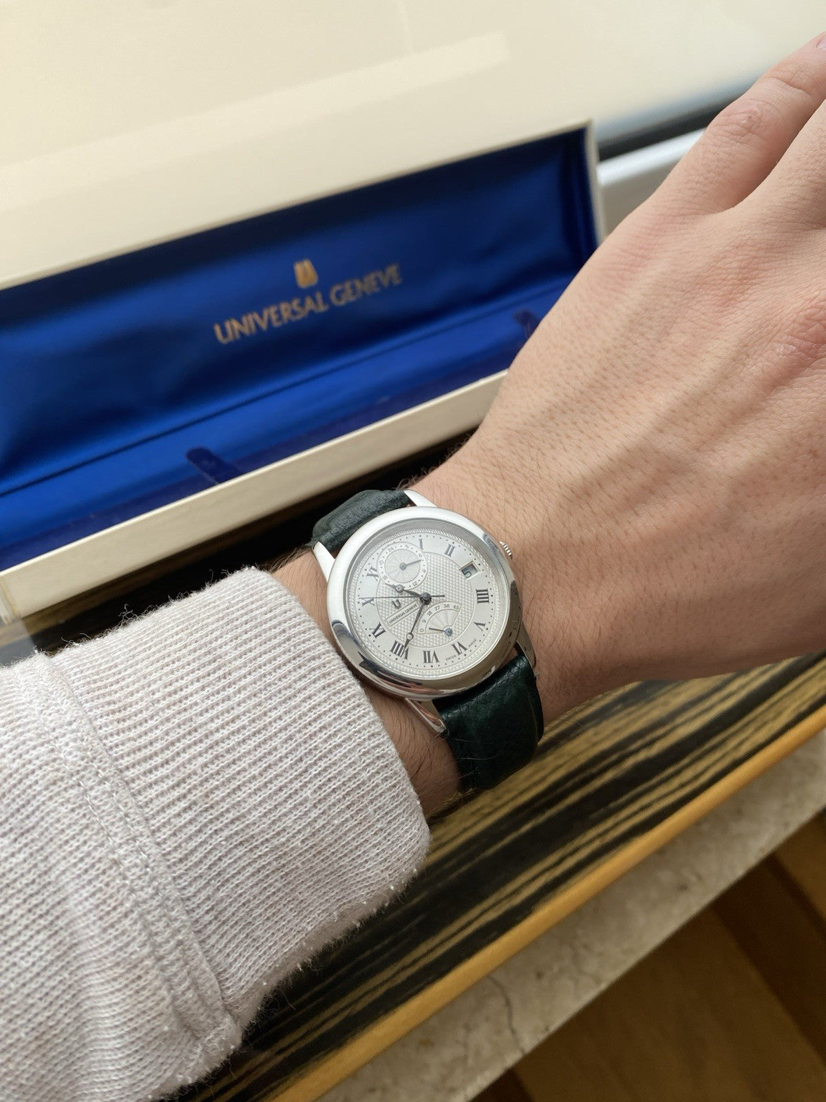 Universal Geneve Automatic GMT Power Reserve New Old Stock