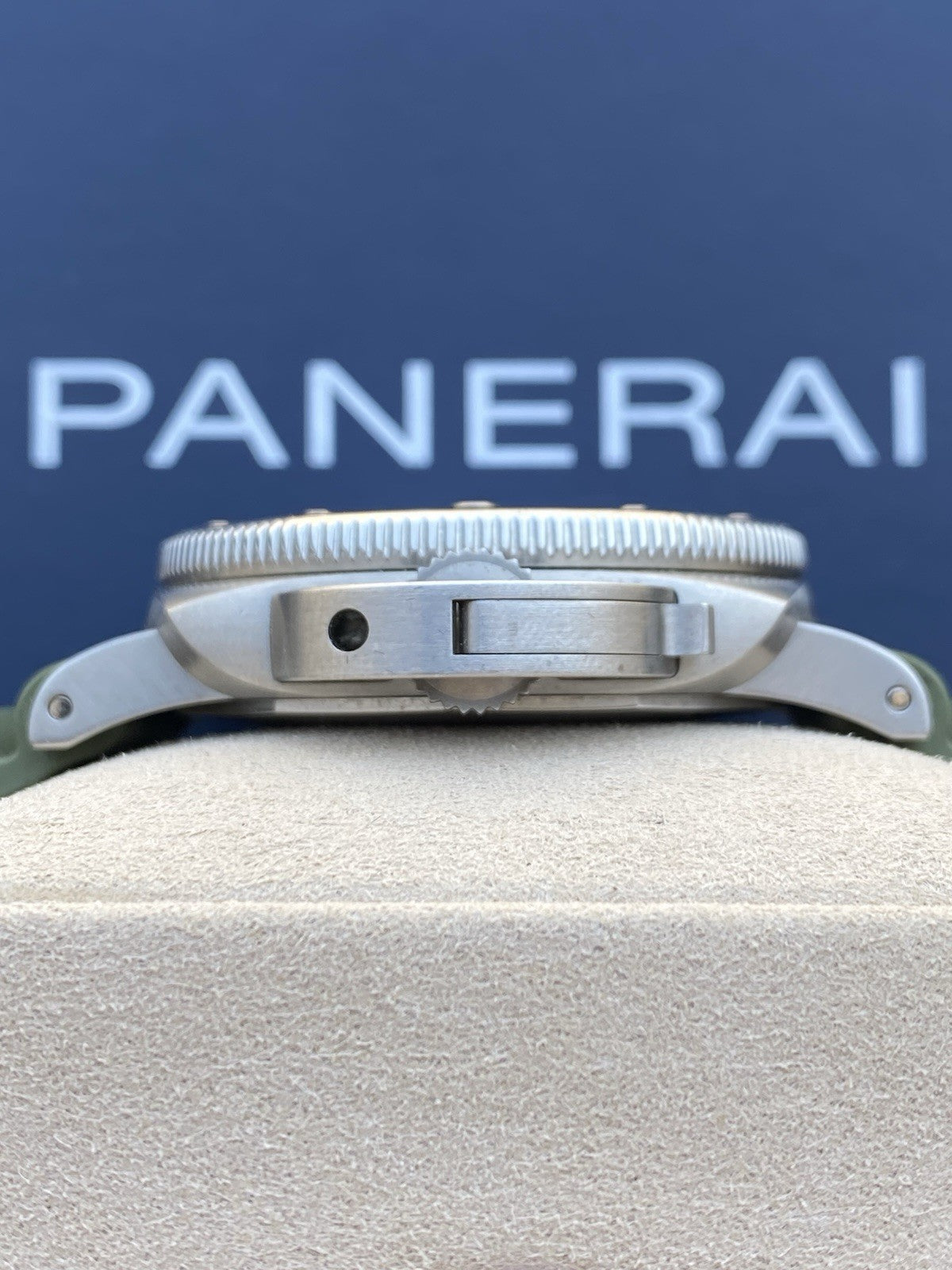 Panerai Submersible PAM01226 - Full Set 2023