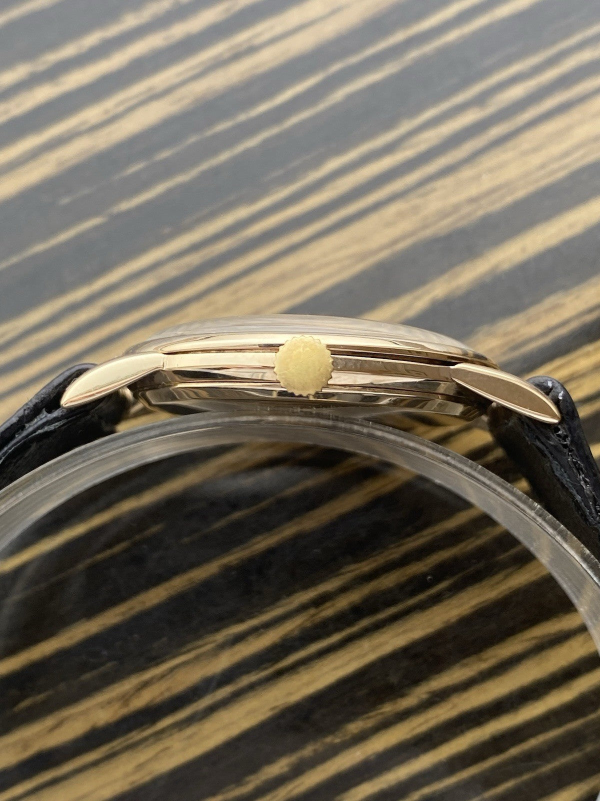 Vintage Omega 9 Carat Gold Watch