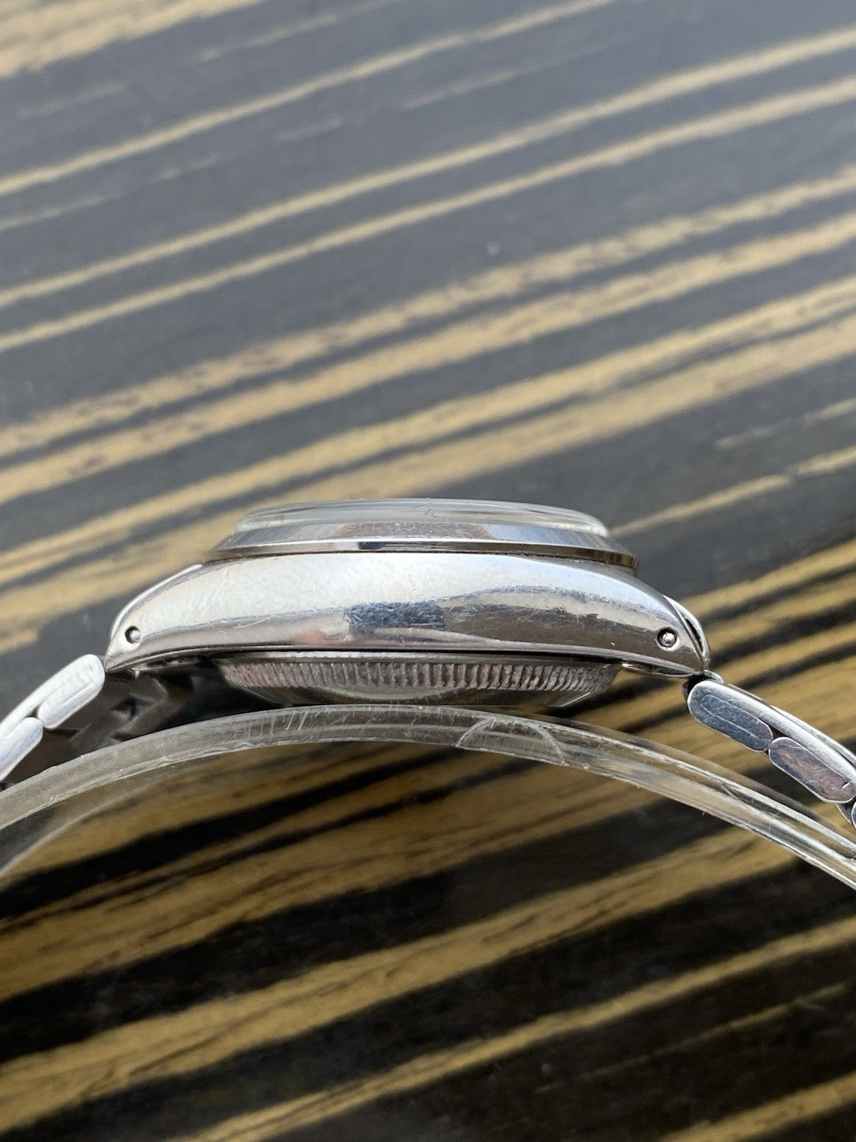 Rolex Oyster Perpetual Date Ladies Automatic 26mm Watch