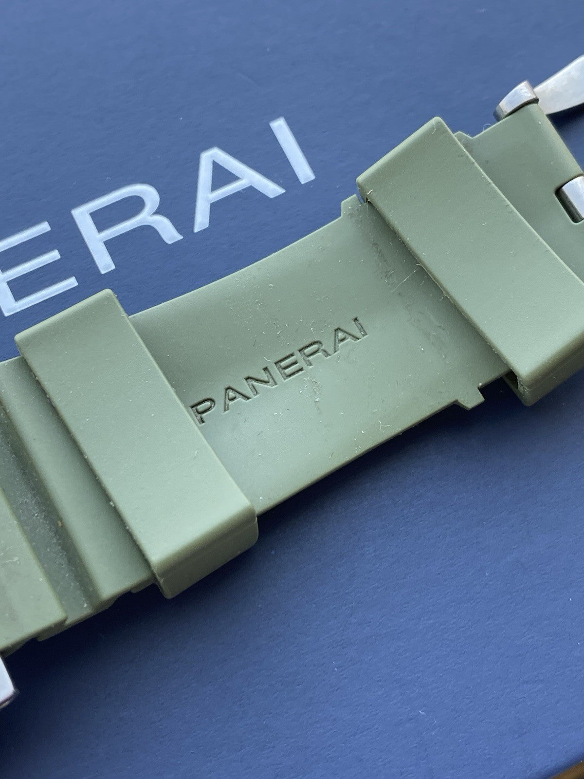 Panerai Submersible PAM01226 - Full Set 2023