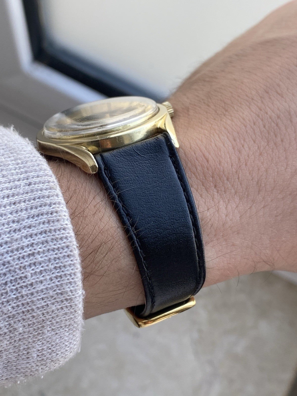 Universal Genève Polerouter Date Automatic Vintage Watch