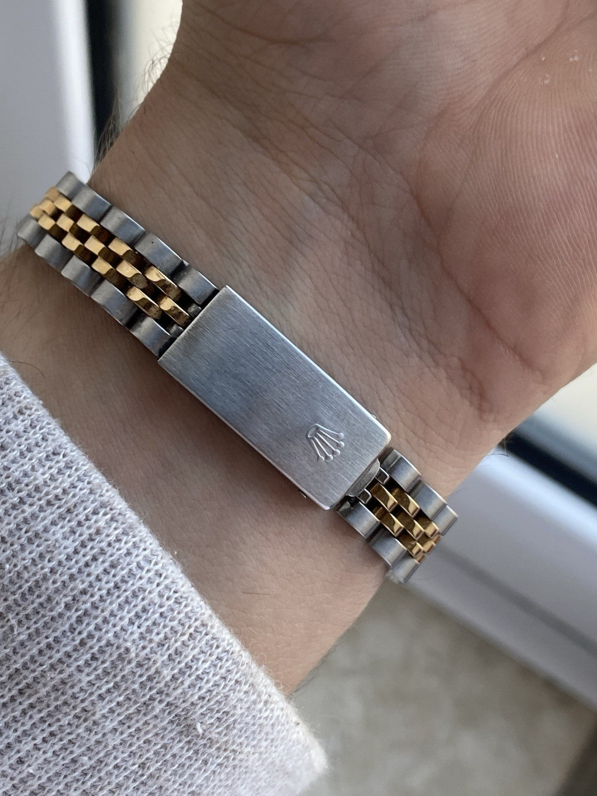 Rolex Oyster Perpetual Date Ladies Automatic 26mm Watch