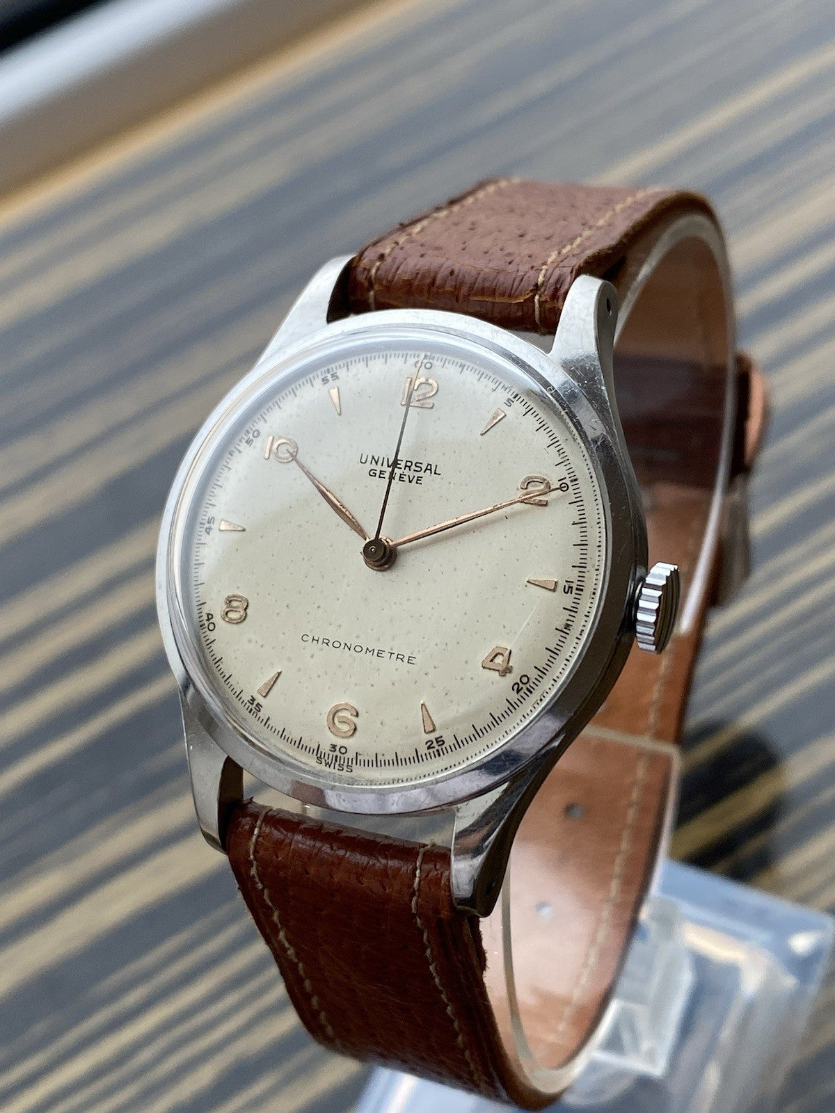 Vintage Universal Genève Chronometre Watch super Rare