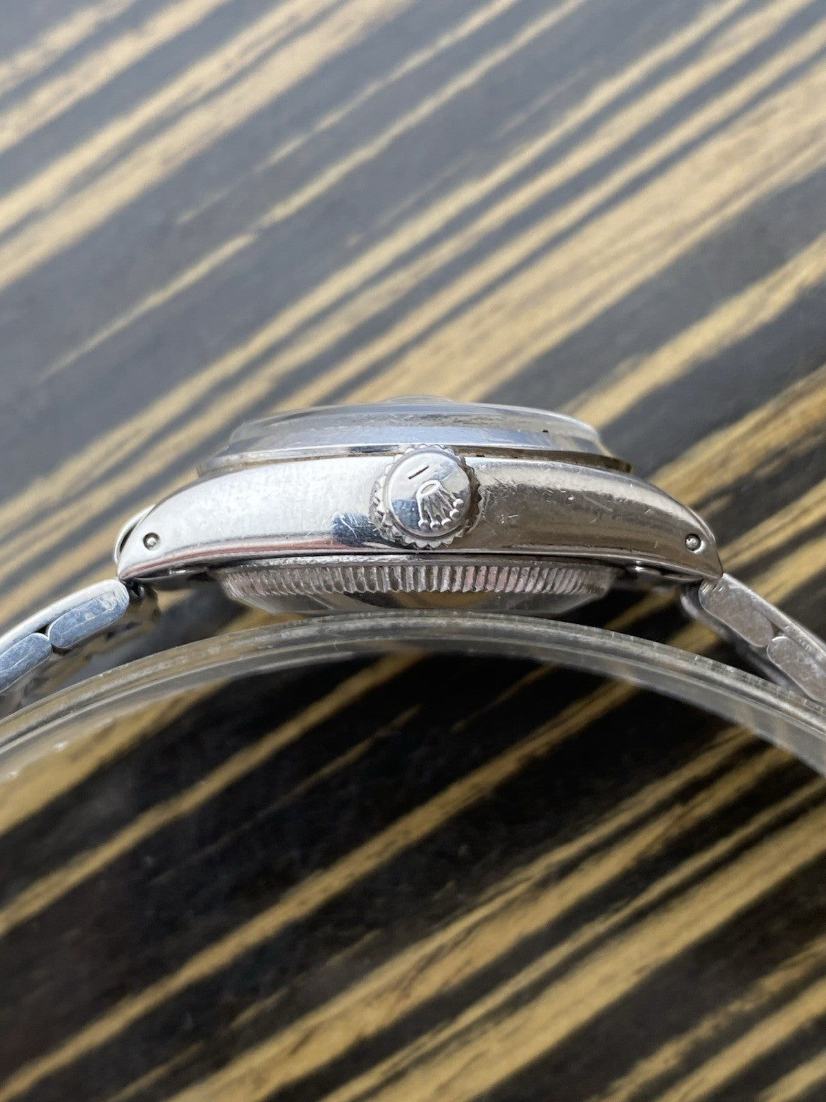 Rolex Oyster Perpetual Date Ladies Automatic 26mm Watch