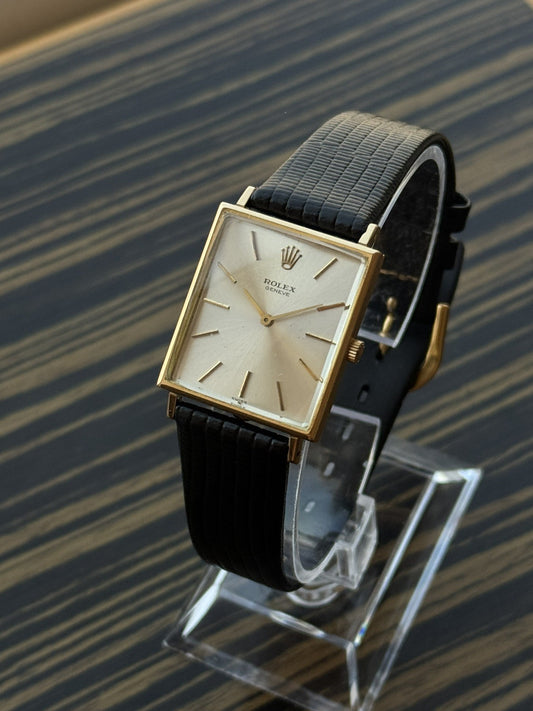 Rolex Cellini Vintage 18kt golf tank watch