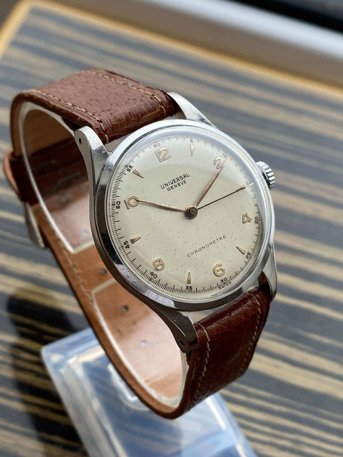 Vintage Universal Genève Chronometre Watch super Rare