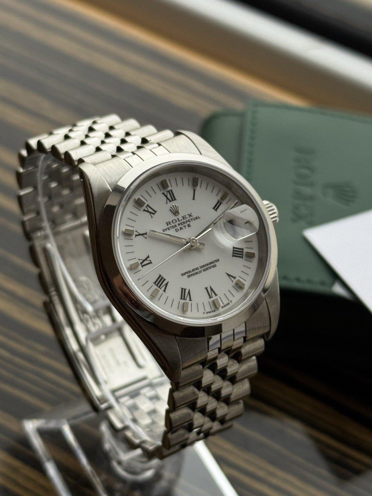 Rolex Oyster Perpetual Date 34mm Automatic  Watch Ref 15200