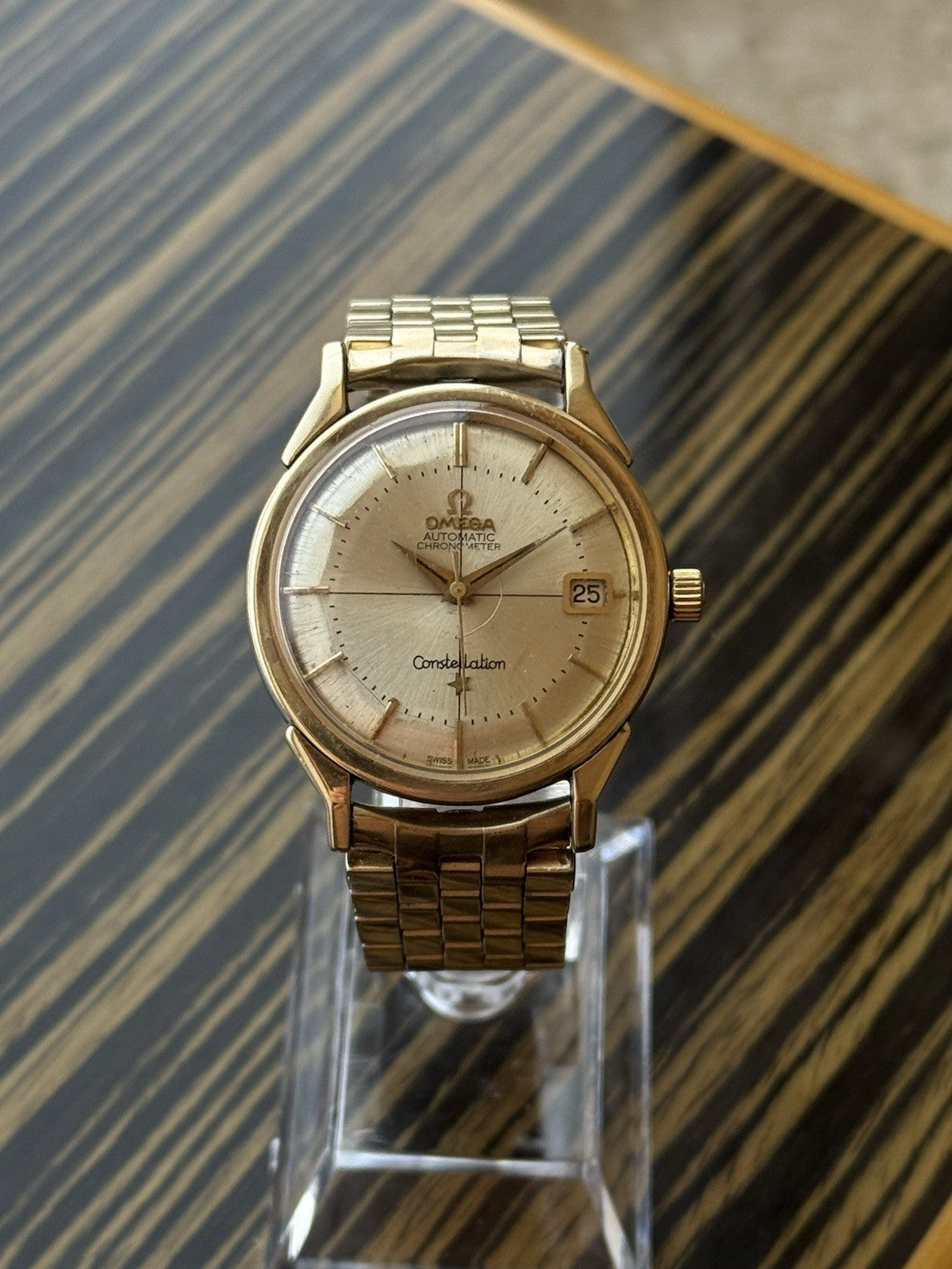 Omega Constellation Chronometer Automatic Vintage ref 162.025 pie pan 