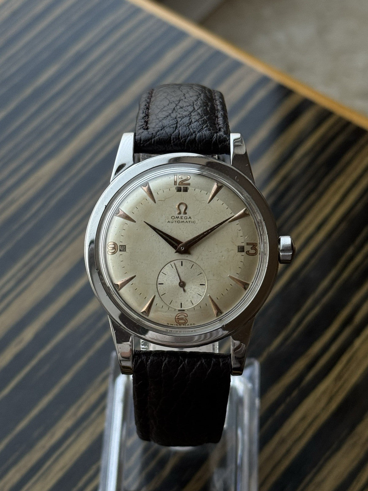 Omega Bumper Jumbo Automatic Vintage Watch From 1950 Ref. 2493-6