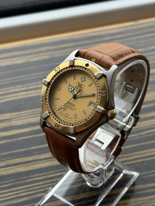 TAG Heuer 2000 Professional –  Swiss vintage Diver Watch