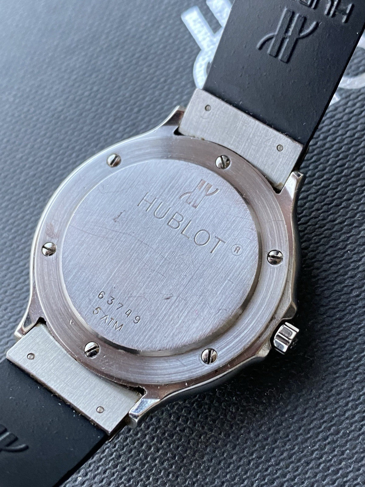 Hublot Classic MDM 32mm Quartz Watch Unisex