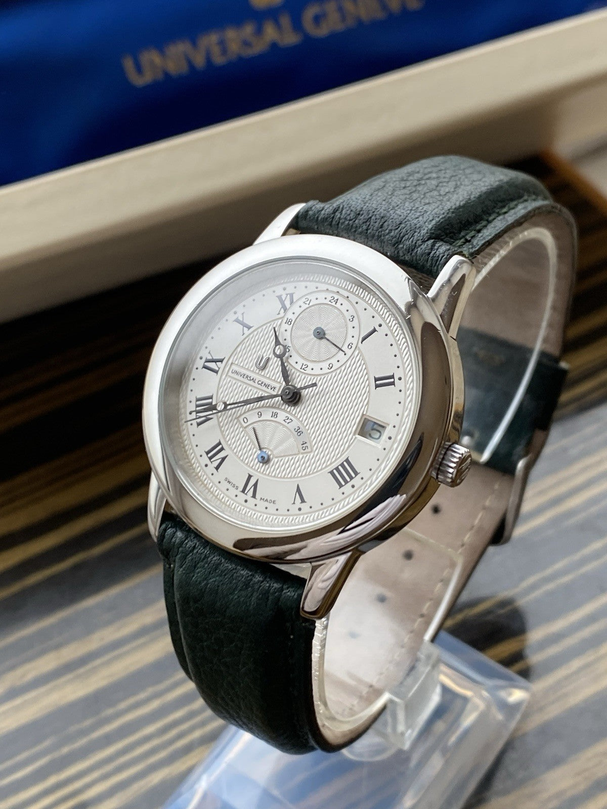 Universal Geneve Automatic GMT Power Reserve New Old Stock