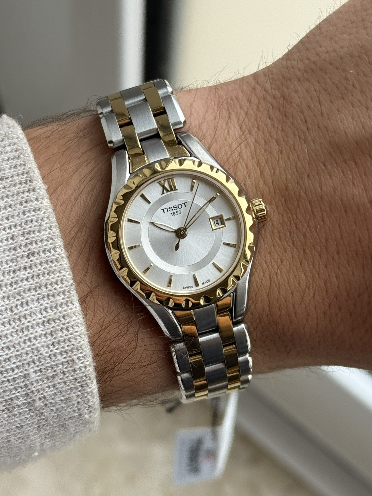 Tissot Flamingo quartz Brand New / Full Set gold and white