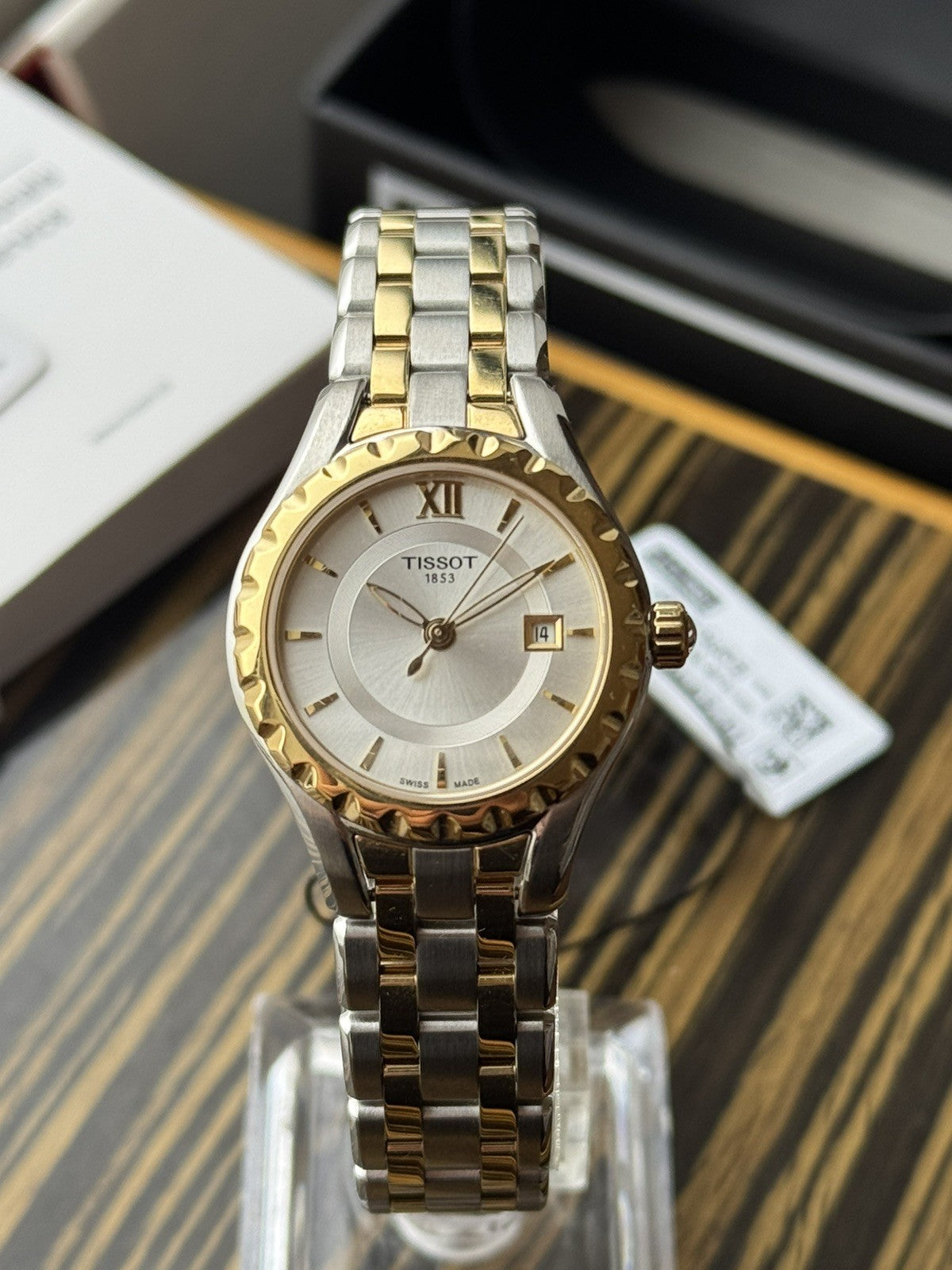 Tissot Flamingo quartz Brand New / Full Set gold and white