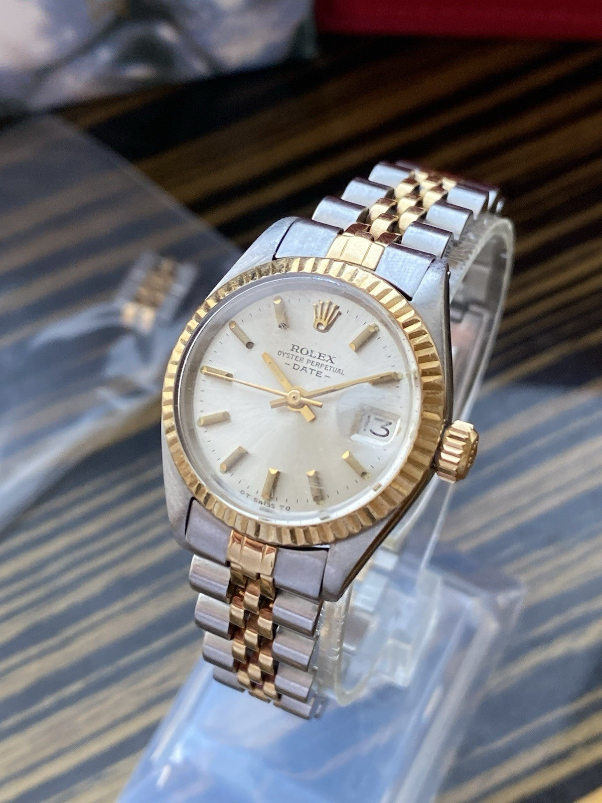 Rolex Oyster Perpetual Date Ladies Automatic 26mm Watch