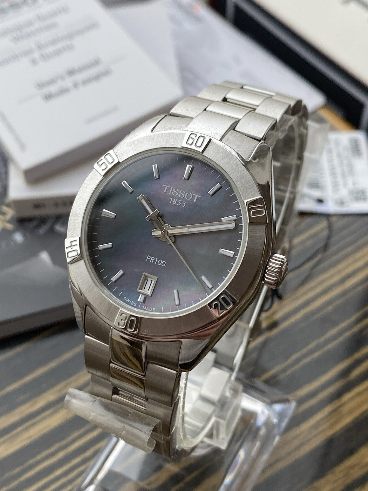 Tissot PR100 Quartz Sport Chic – NOS – Full Set