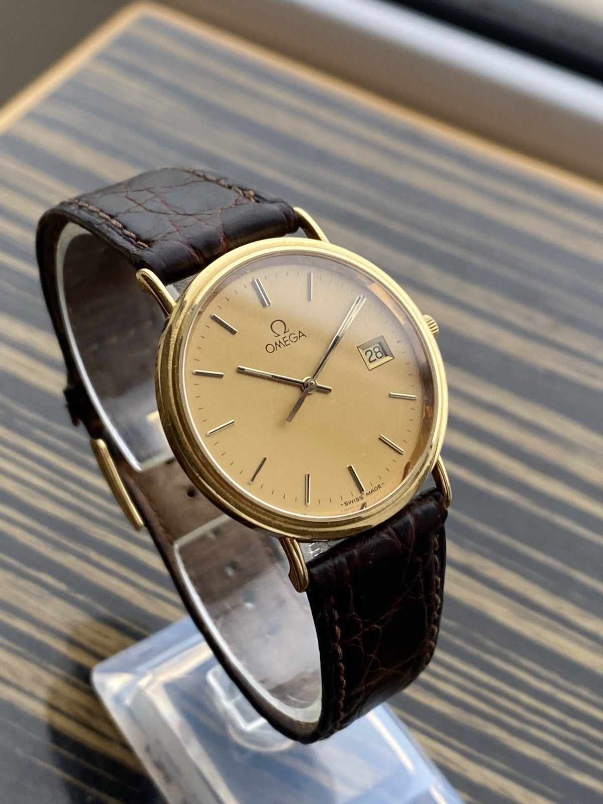 18kt Gold Omega De Ville Quartz Watch
