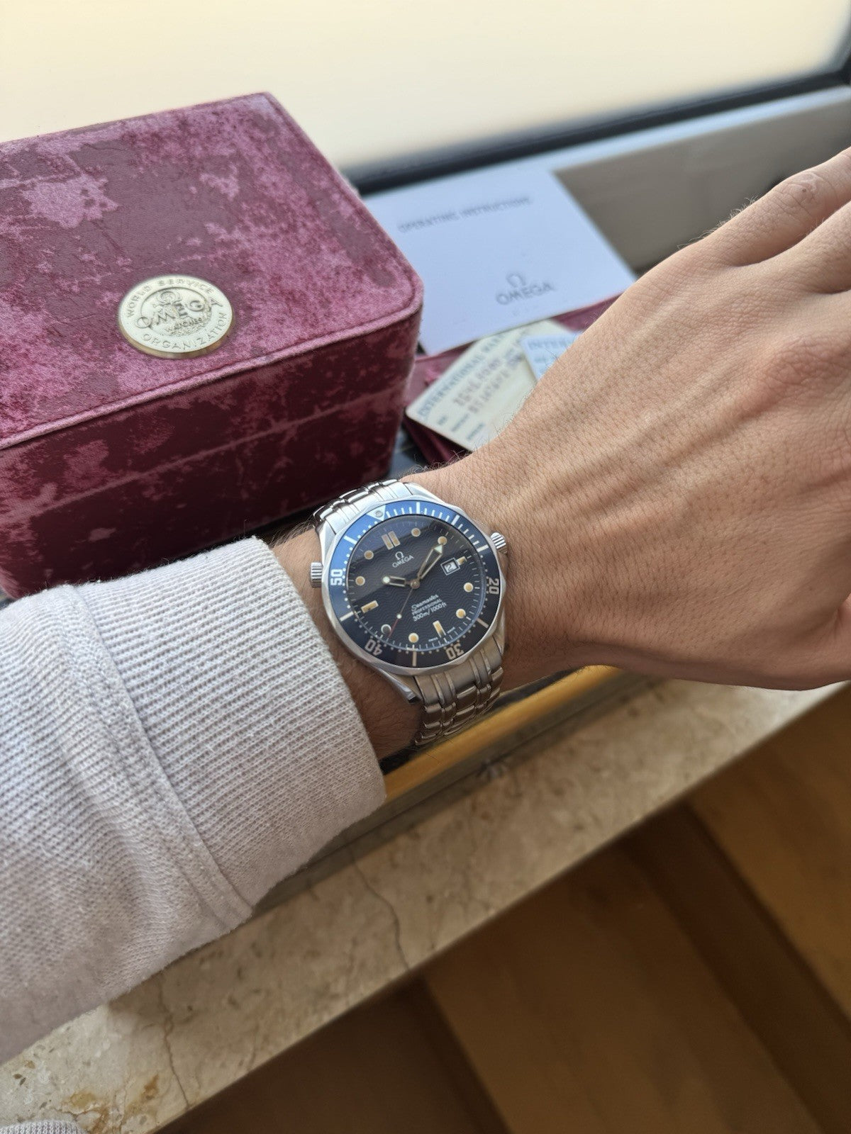 Omega Seamaster  James Bond Full Set 41mm Quartz Watch
