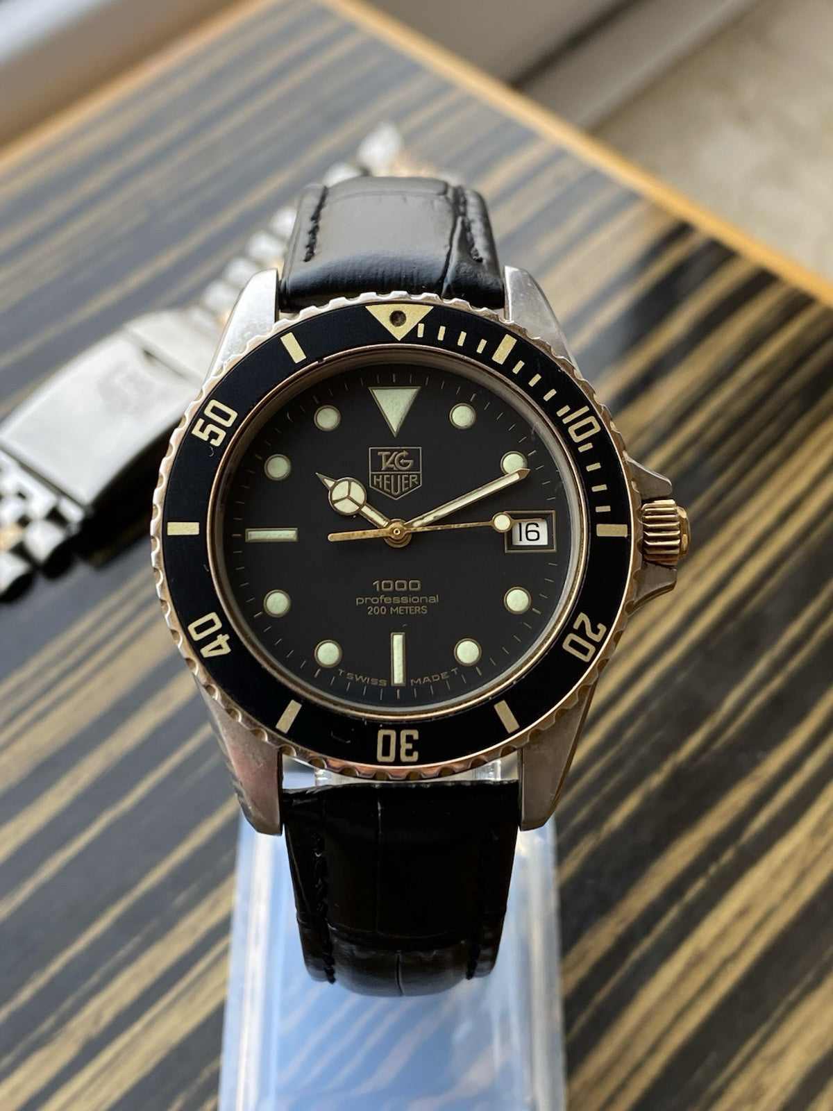 TAG Heuer 1000 Professional – Swiss vintage Diver Watch