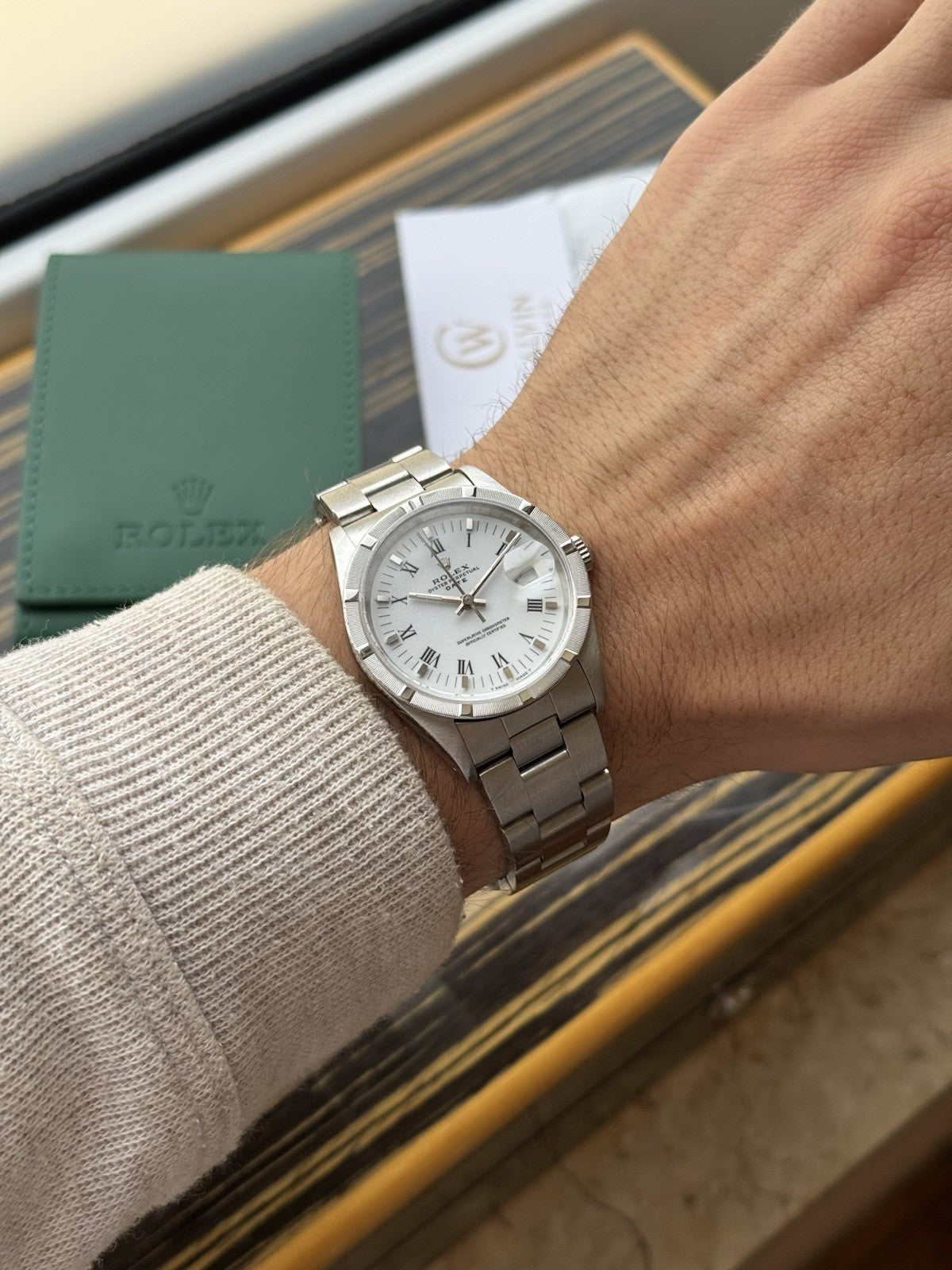 Rolex Oyster Perpetual Date 34mm Automatic  Watch Ref 15010