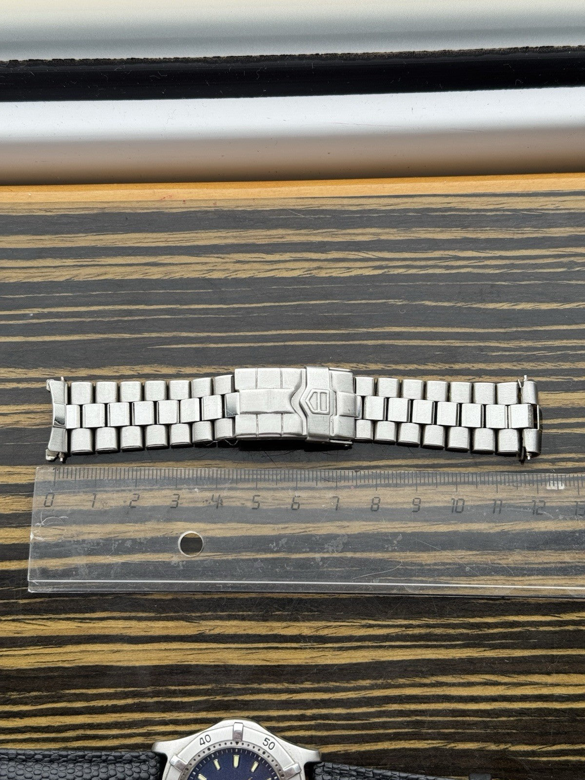 TAG Heuer Professional 200M Unisex 34mm – Ref. WK1213