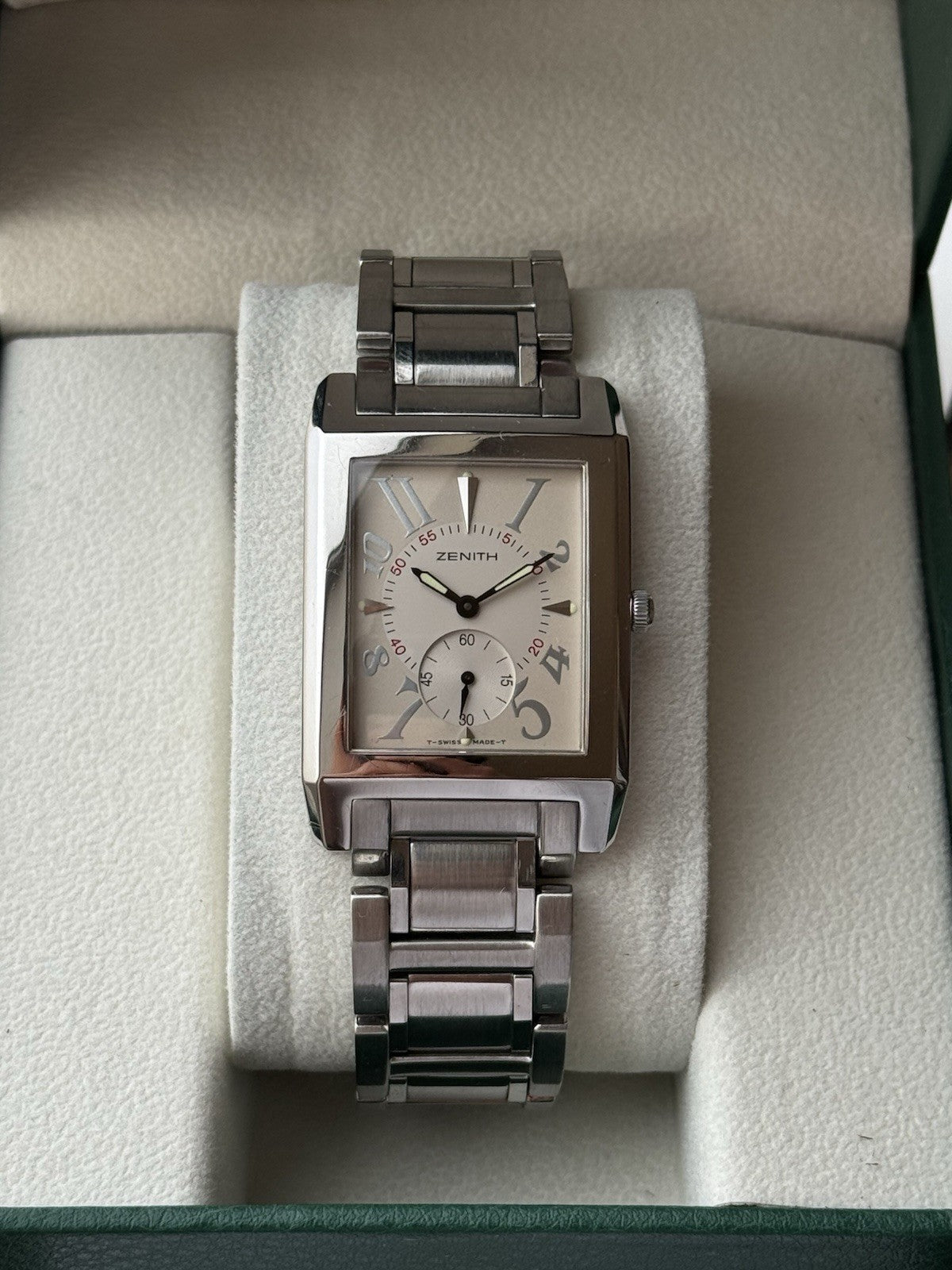 Zenith Port Royal V Tank Quartz– Ref. 02.0250.887