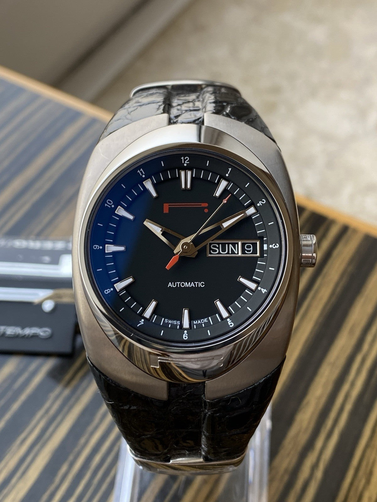 New old stock Pirelli PZero Automatic Day-Date