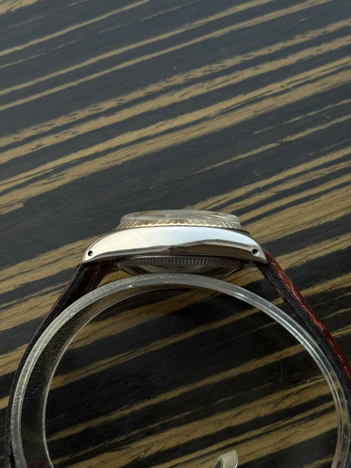 Rolex Oyster Perpetual Date Lady 26 mm – 18k Gold 26mm ref 6917