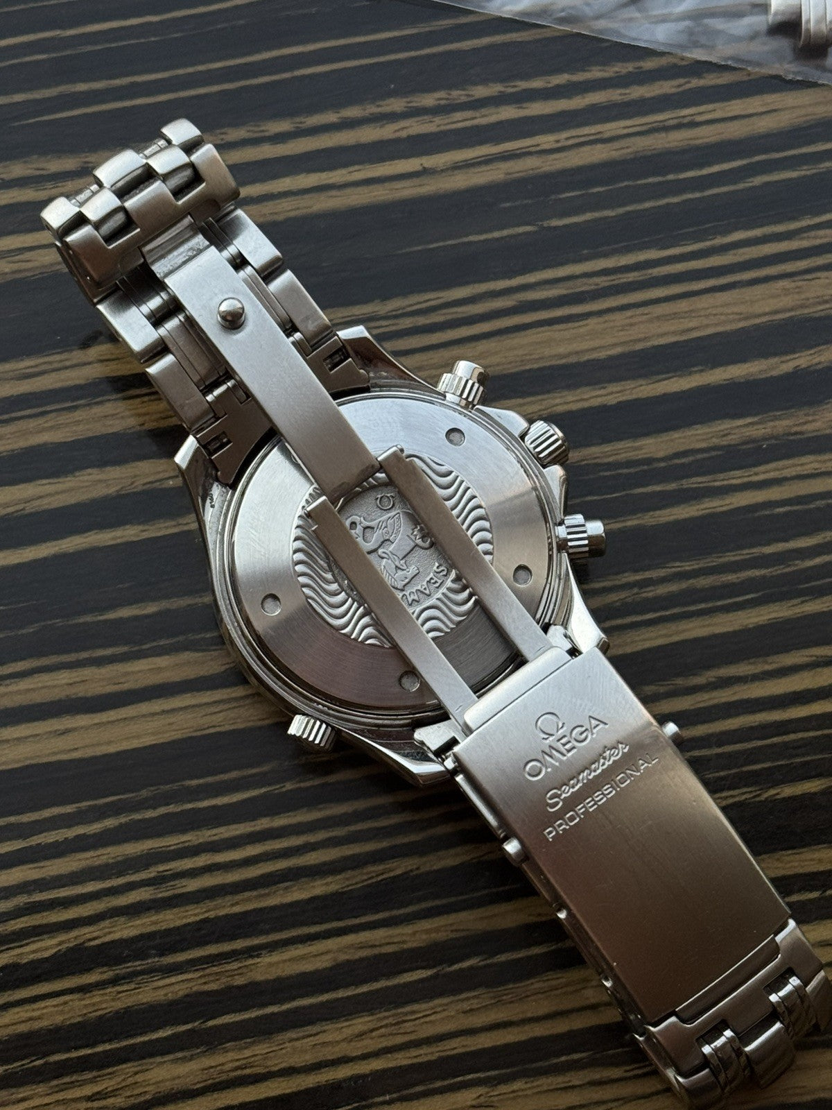Omega Seamaster  James Bond Automatic Chronograph 41mm