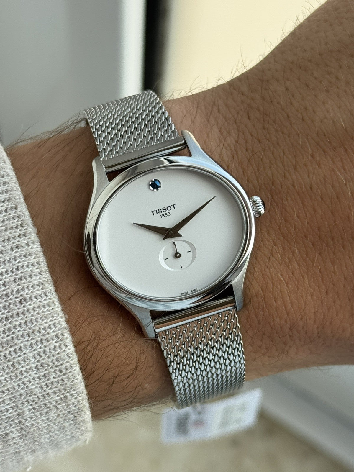 Tissot Bella Ora Small Second Lady quartz Brand New / Full Set / white
