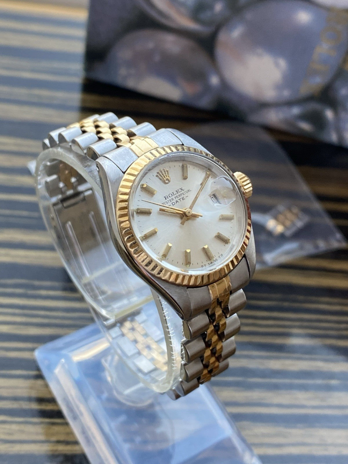Rolex Oyster Perpetual Date Ladies Automatic 26mm Watch