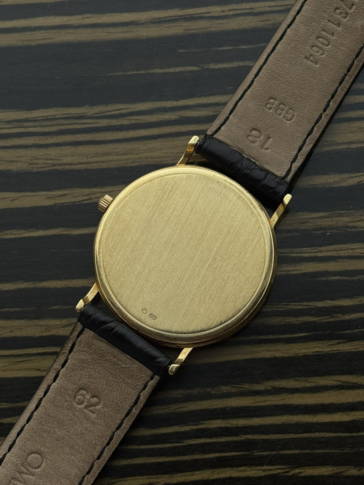 18kt Gold Omega De Ville Quartz Vintage Watch 