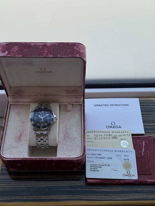 Omega Seamaster  James Bond Full Set 41mm Quartz Watch