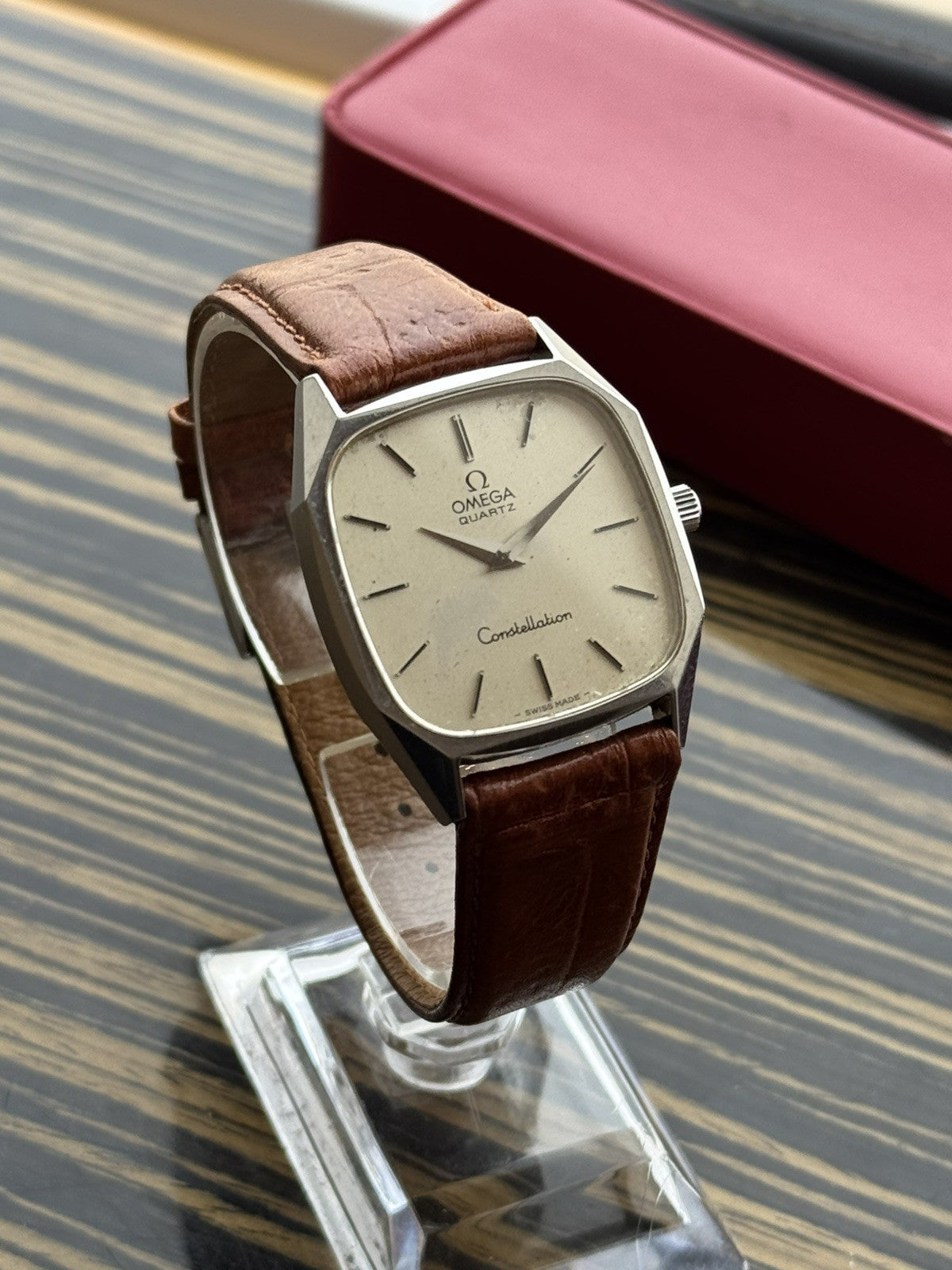 Omega Constellation vintage Quartz watch with box