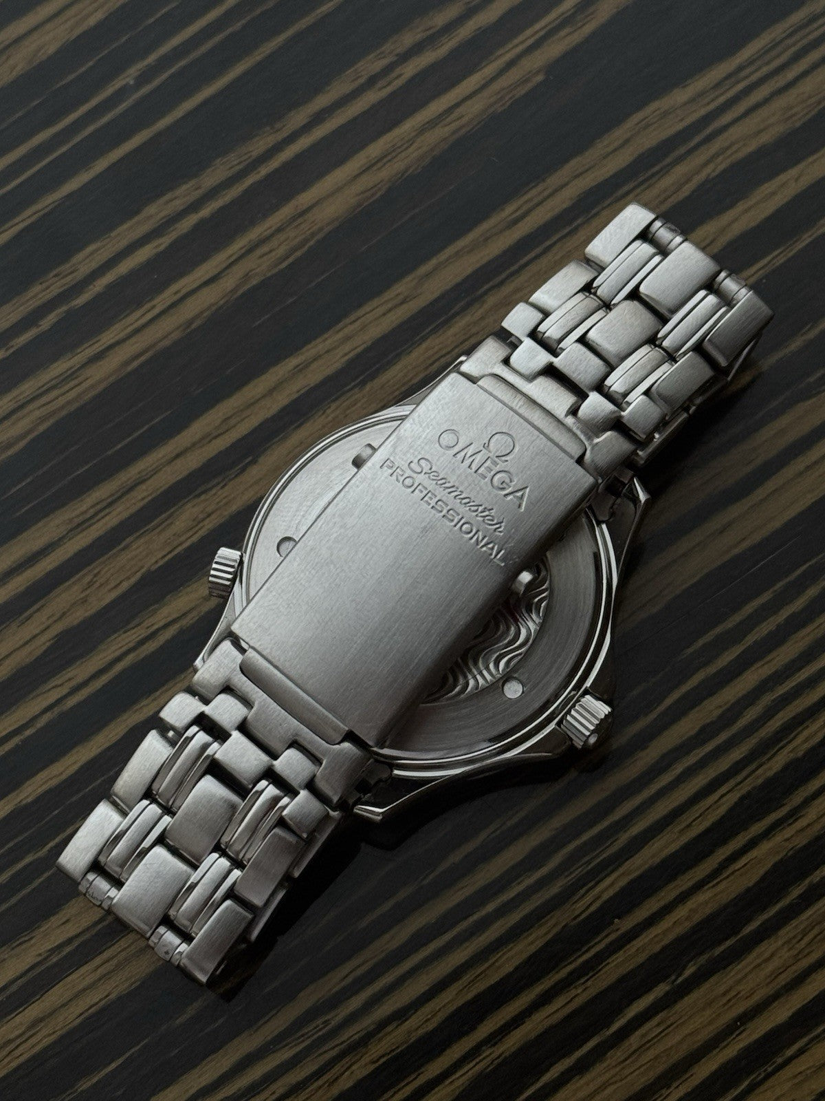 Omega Seamaster  James Bond 41mm Quartz Watch
