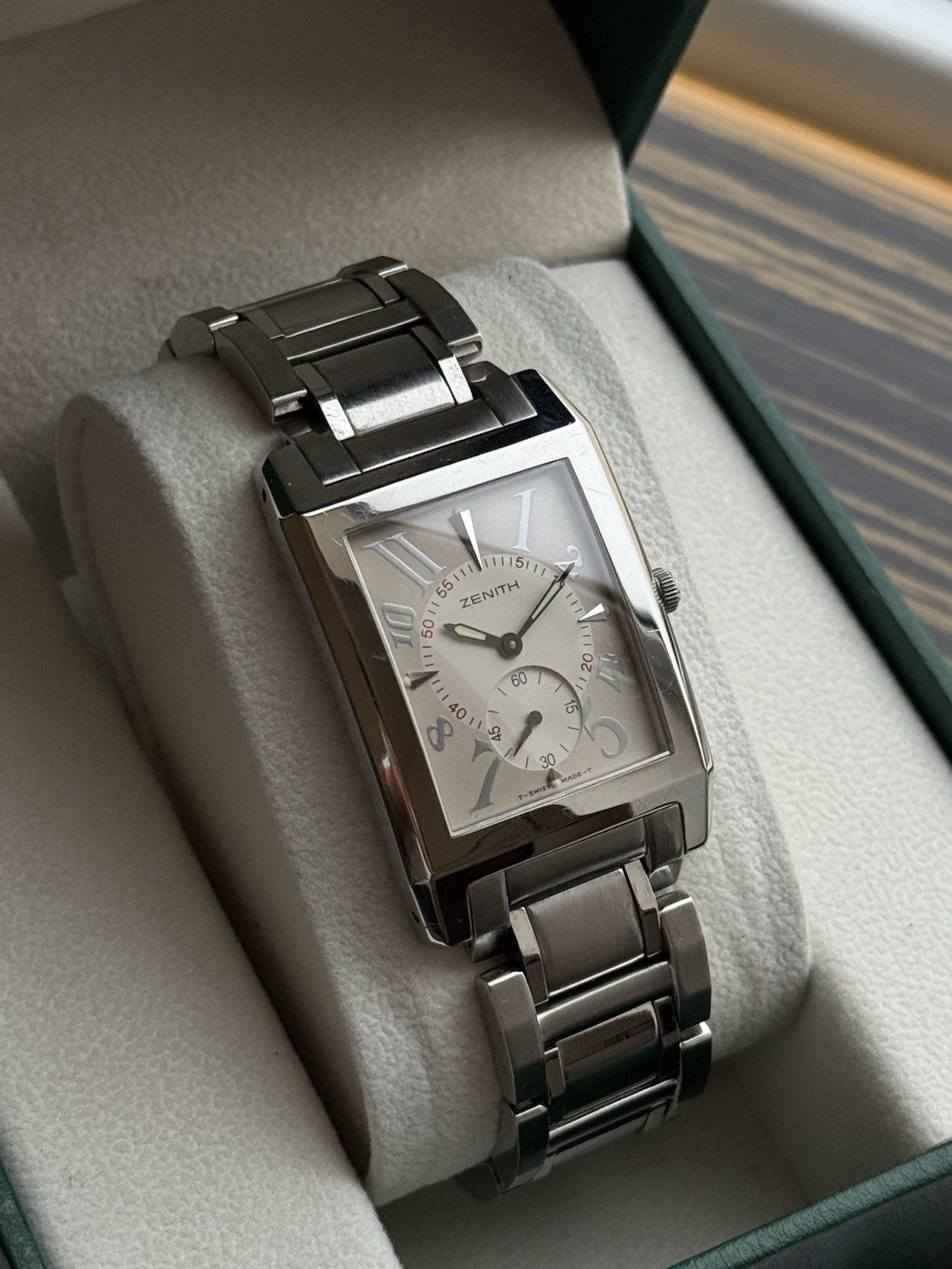 Zenith Port Royal V Tank Quartz– Ref. 02.0250.887