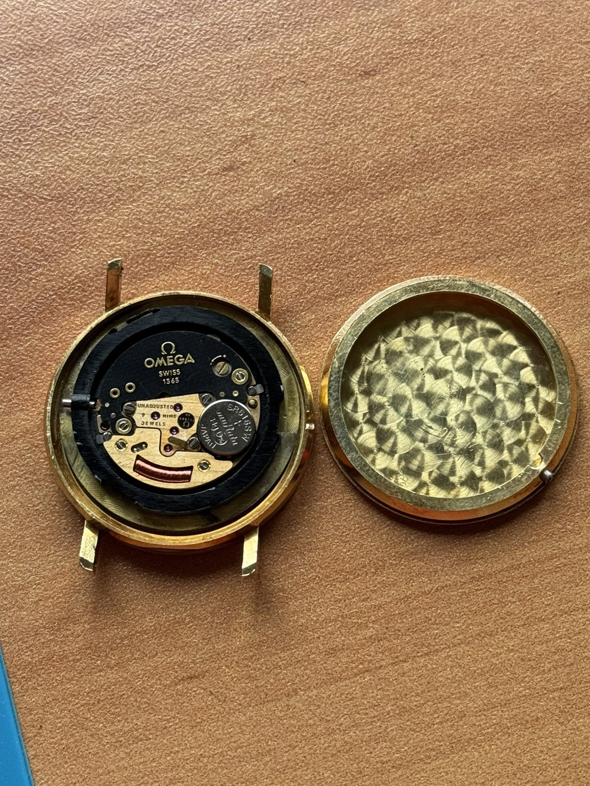 18kt Gold Omega De Ville Quartz Vintage Watch 