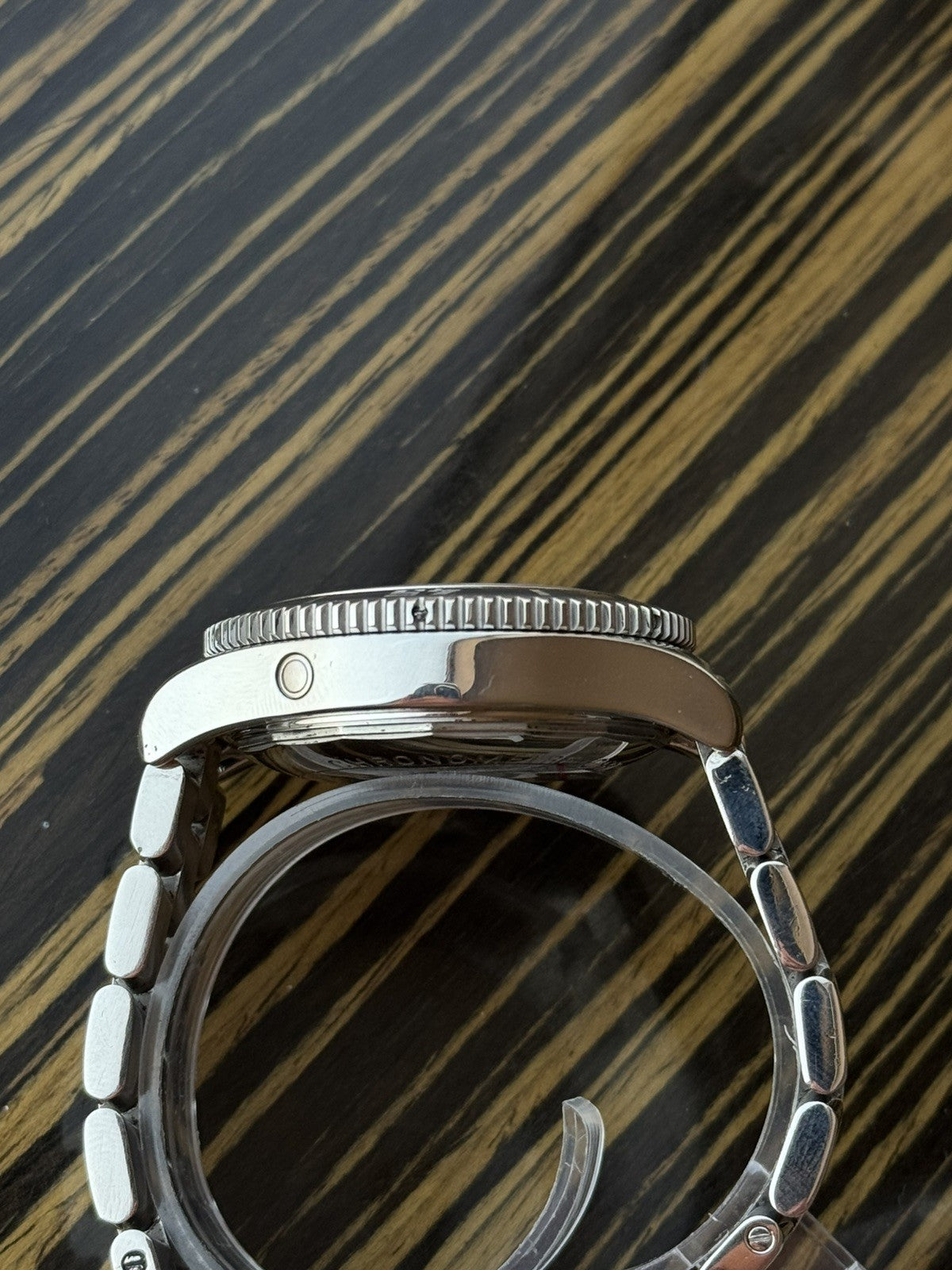 Breitling Superocean Automatic 42 mm 