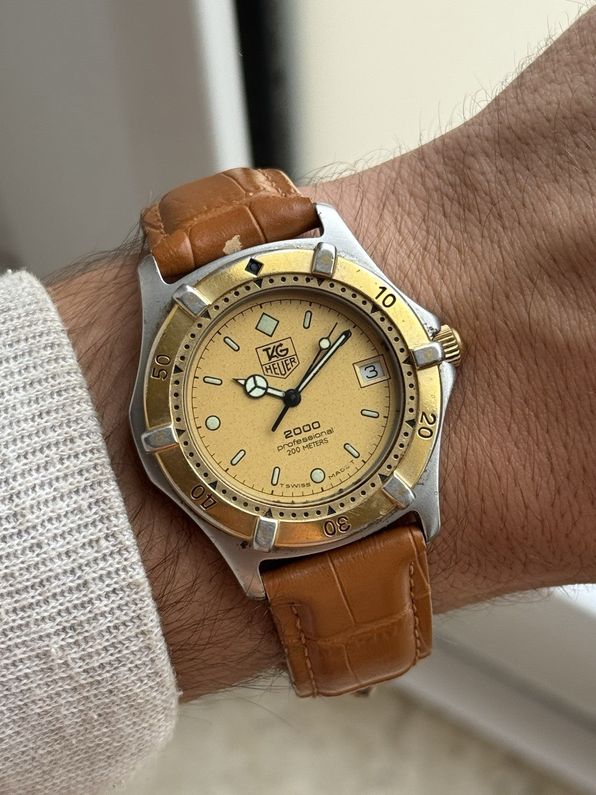 TAG Heuer 2000 Professional –  Swiss vintage Diver Watch