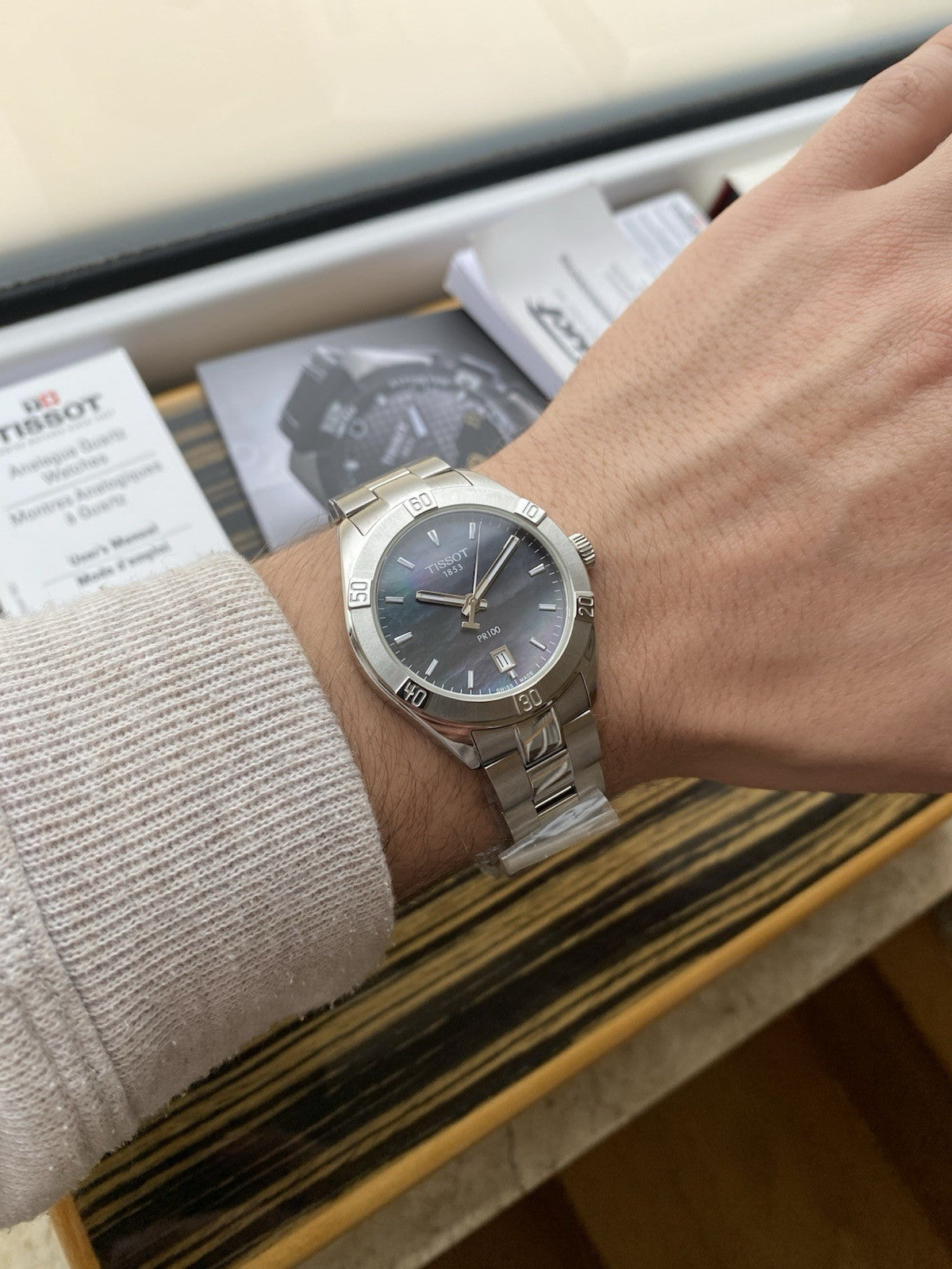 Tissot PR100 Quartz Sport Chic – NOS – Full Set