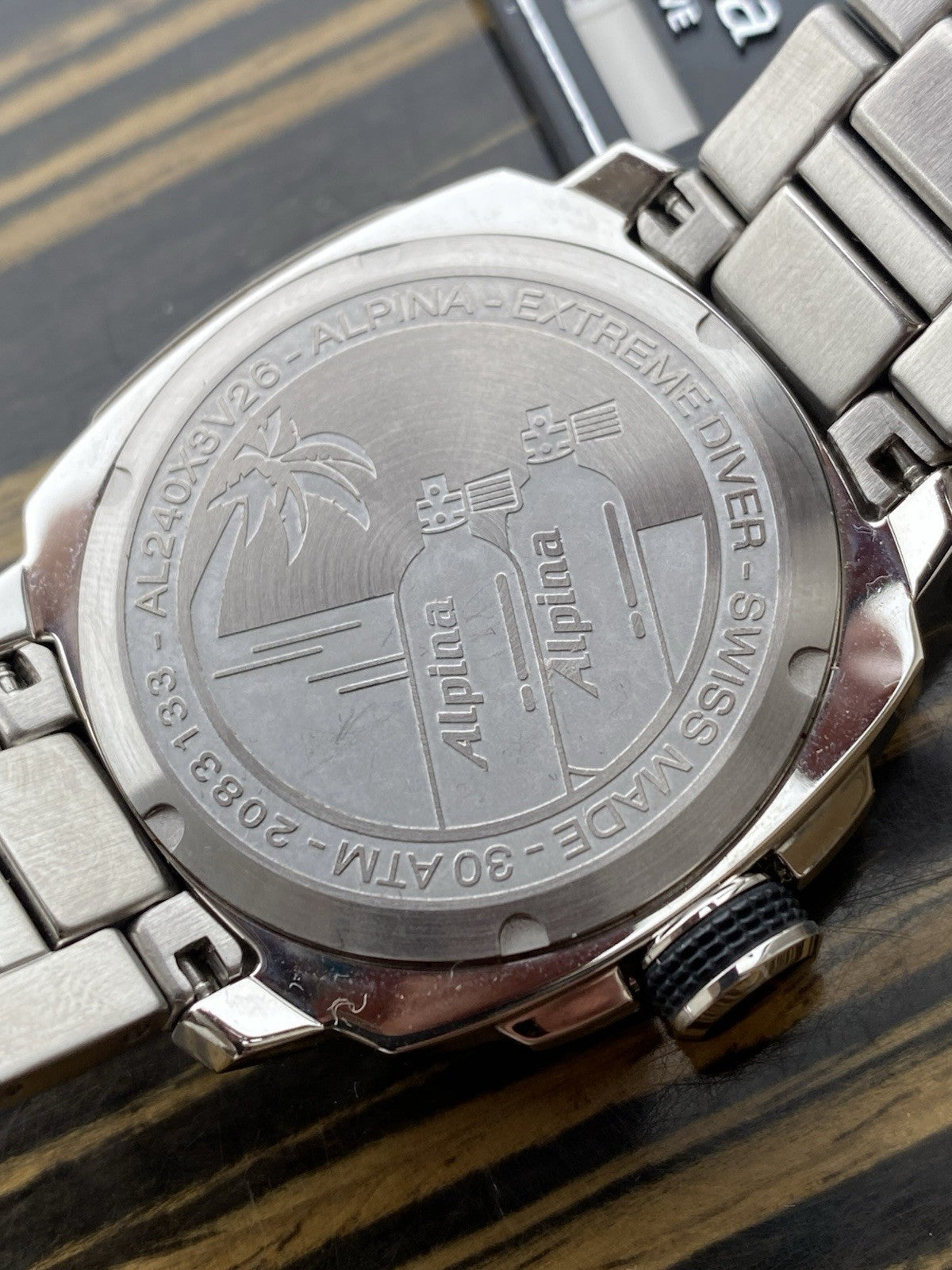 Alpina Extreme Diver Quartz – NOS Quartz Watch