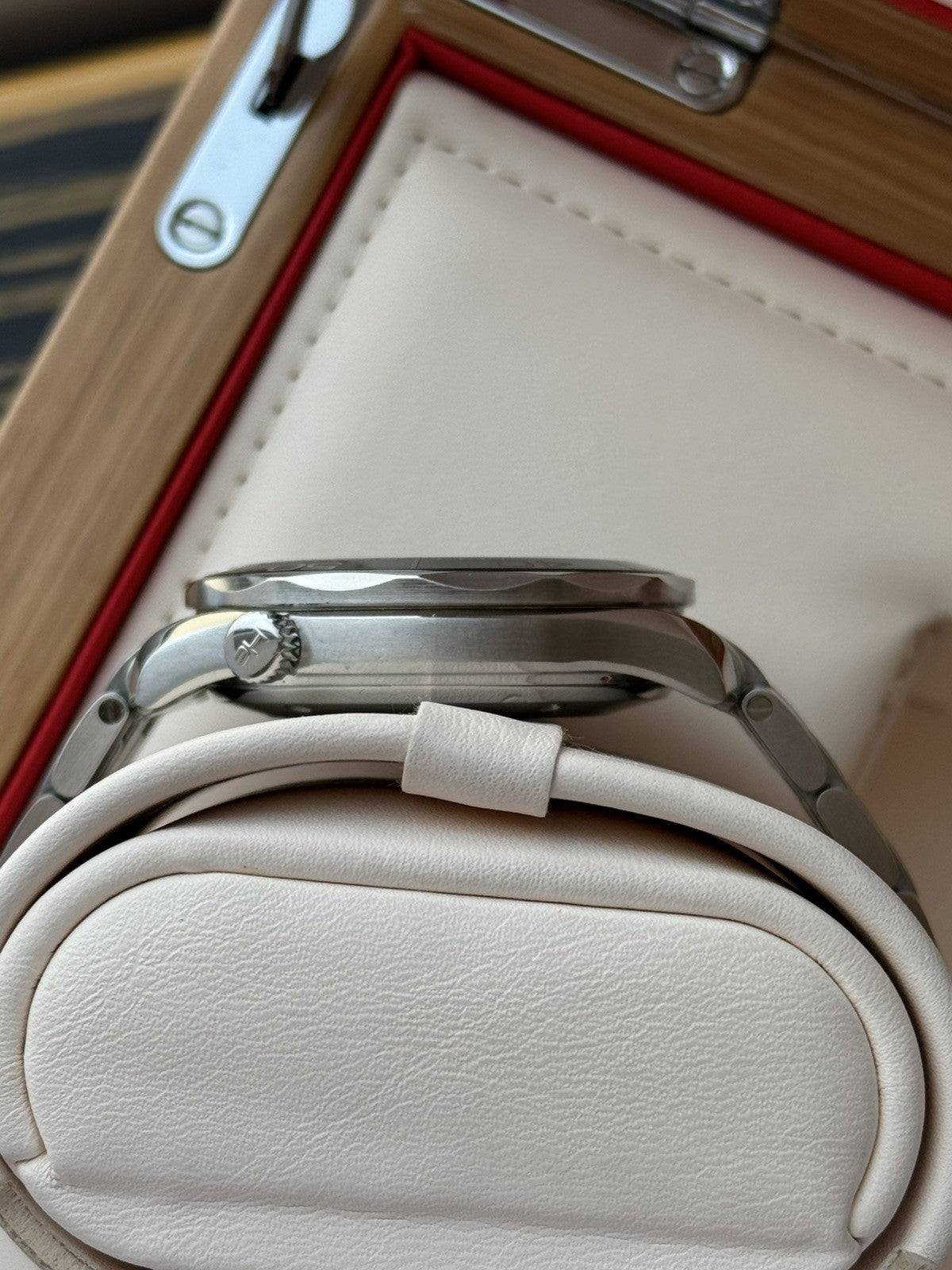 Omega Seamaster Professional  Co-Axial full set James Bond 41mm 