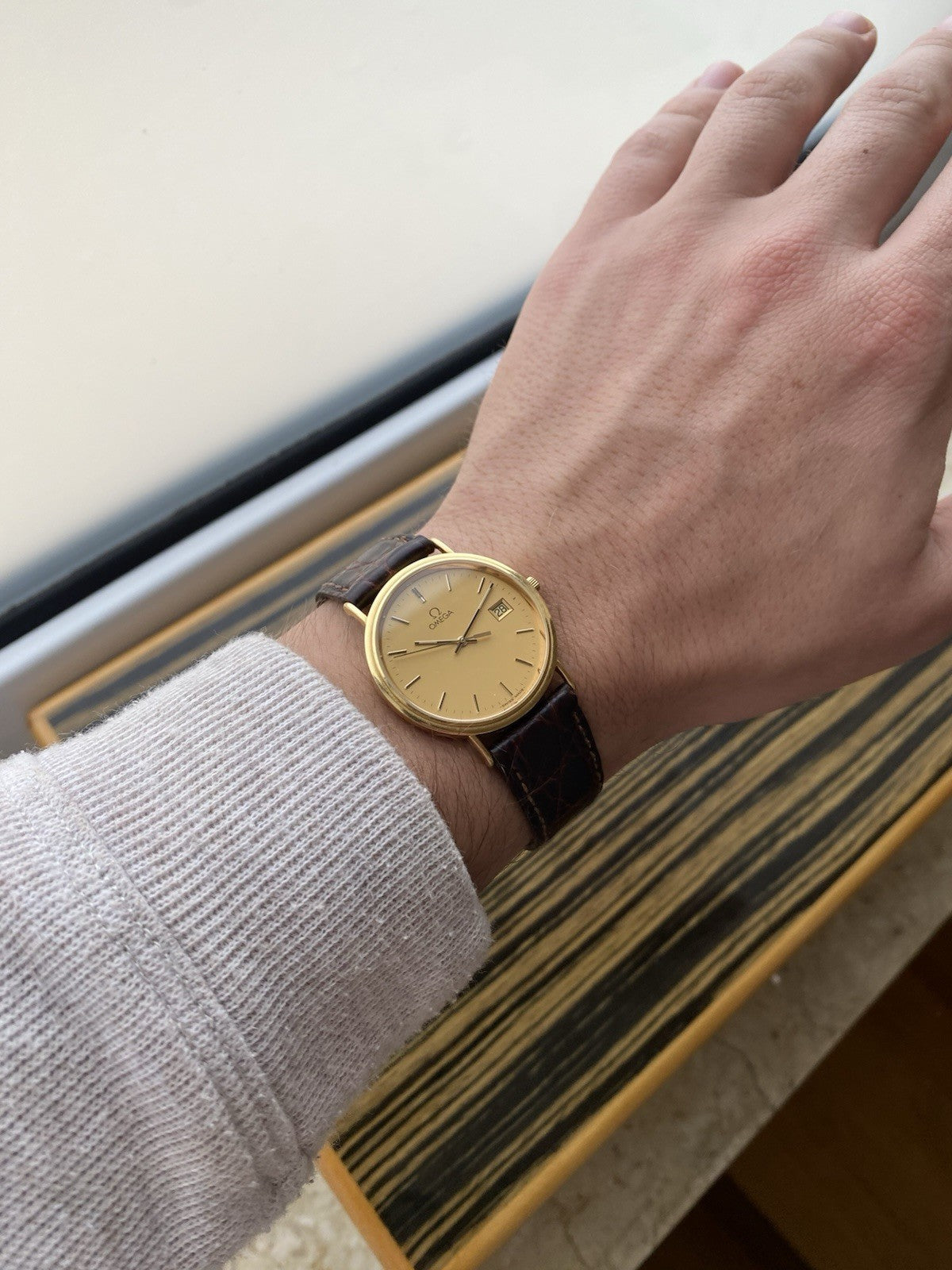 18kt Gold Omega De Ville Quartz Watch
