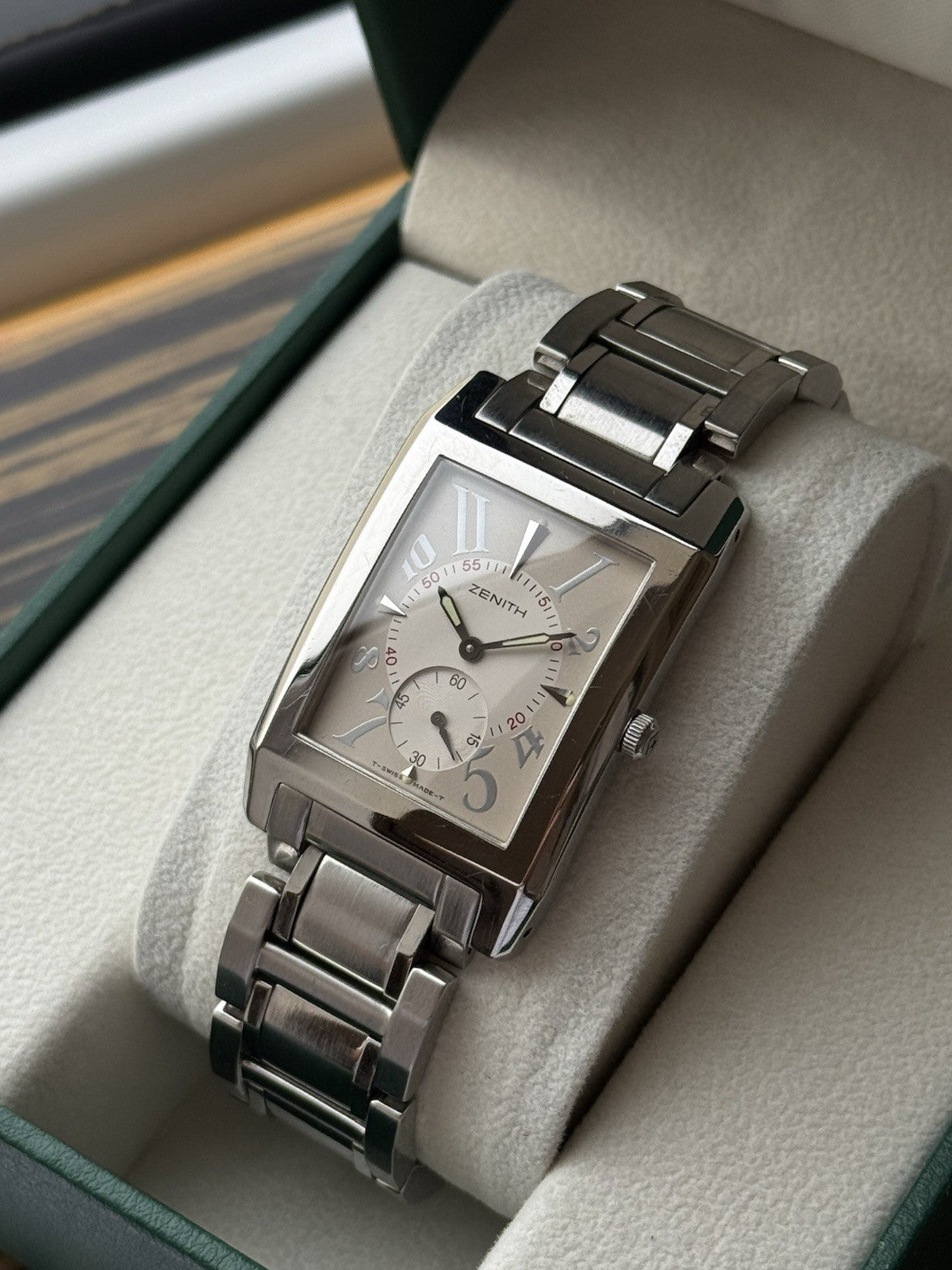 Zenith Port Royal V Tank Quartz– Ref. 02.0250.887