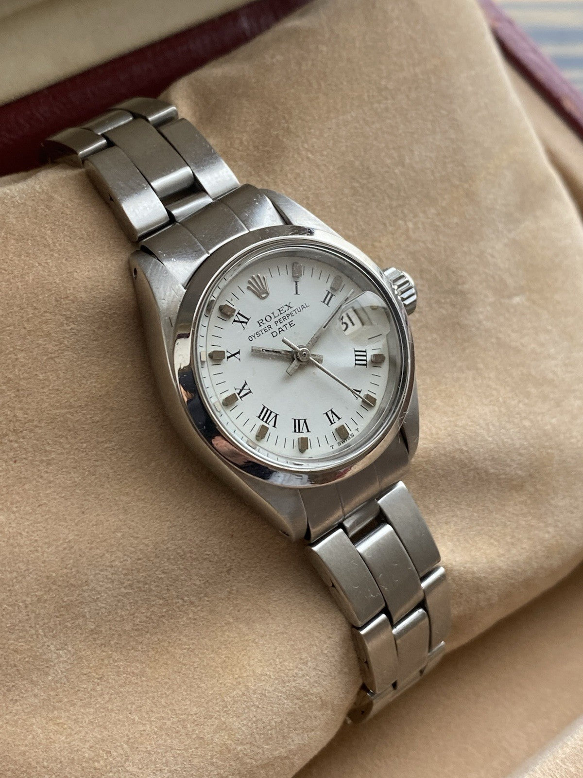 Rolex Oyster Perpetual Date Lady 26mm Watch