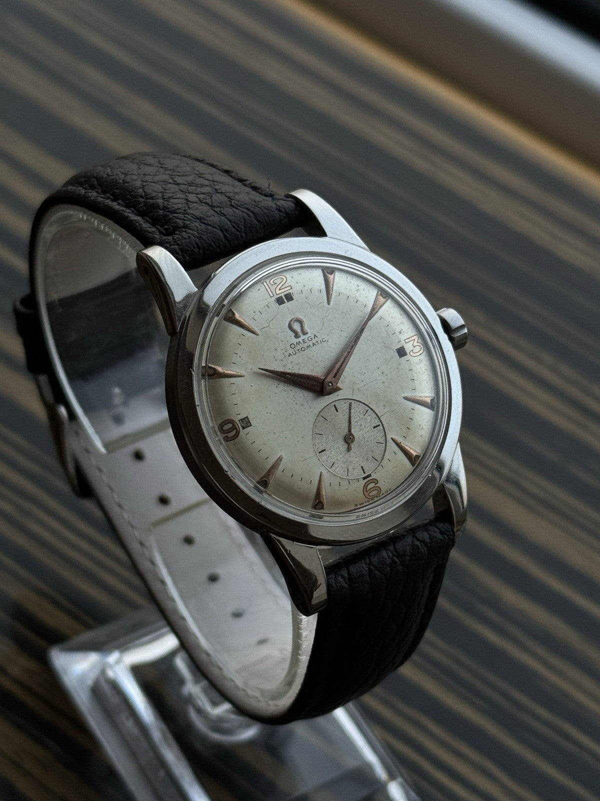Omega Bumper Jumbo Automatic Vintage Watch From 1950 Ref. 2493-6