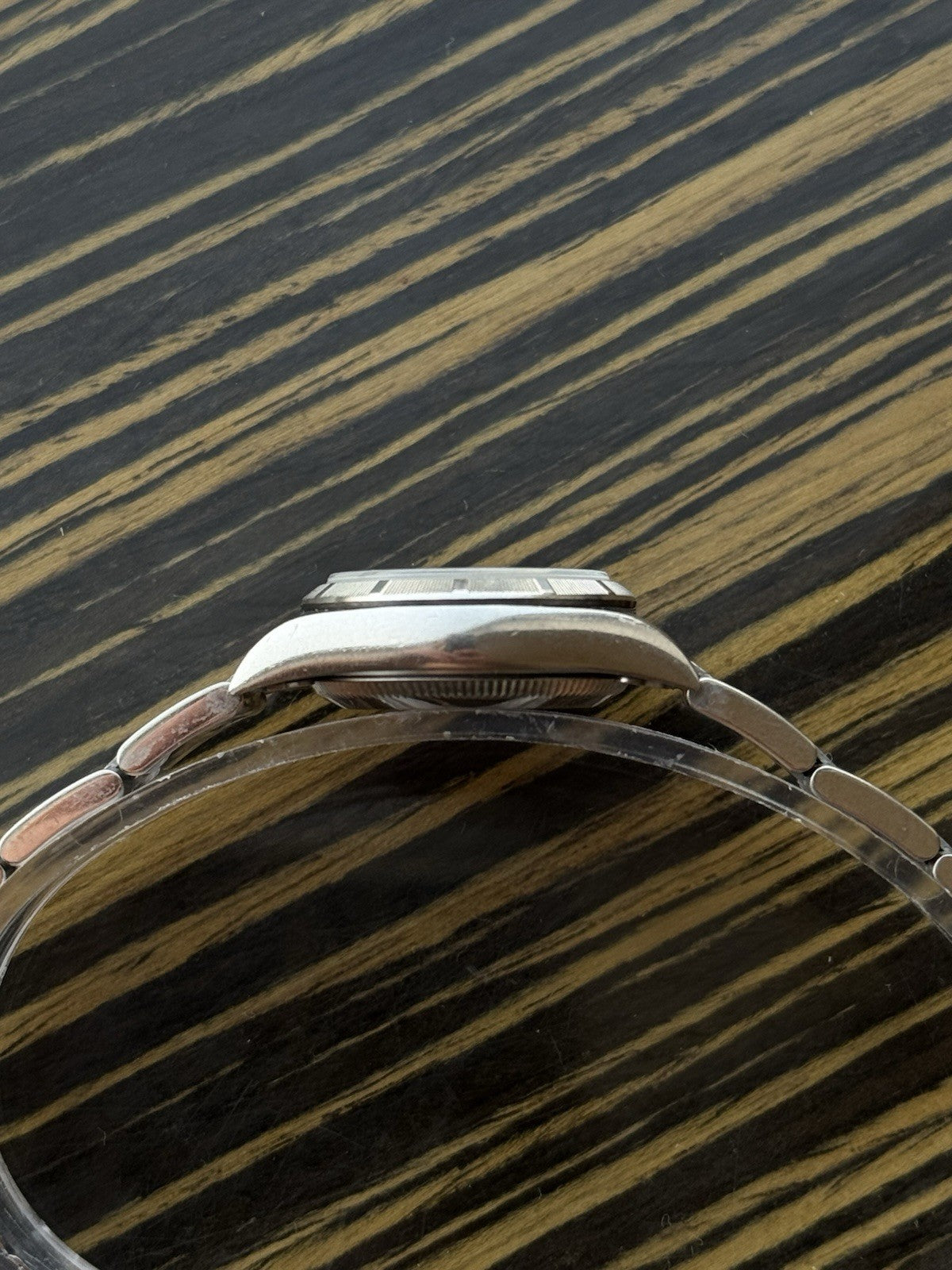 Rolex Oyster Perpetual Lady 26mm ref 67230 White Dial