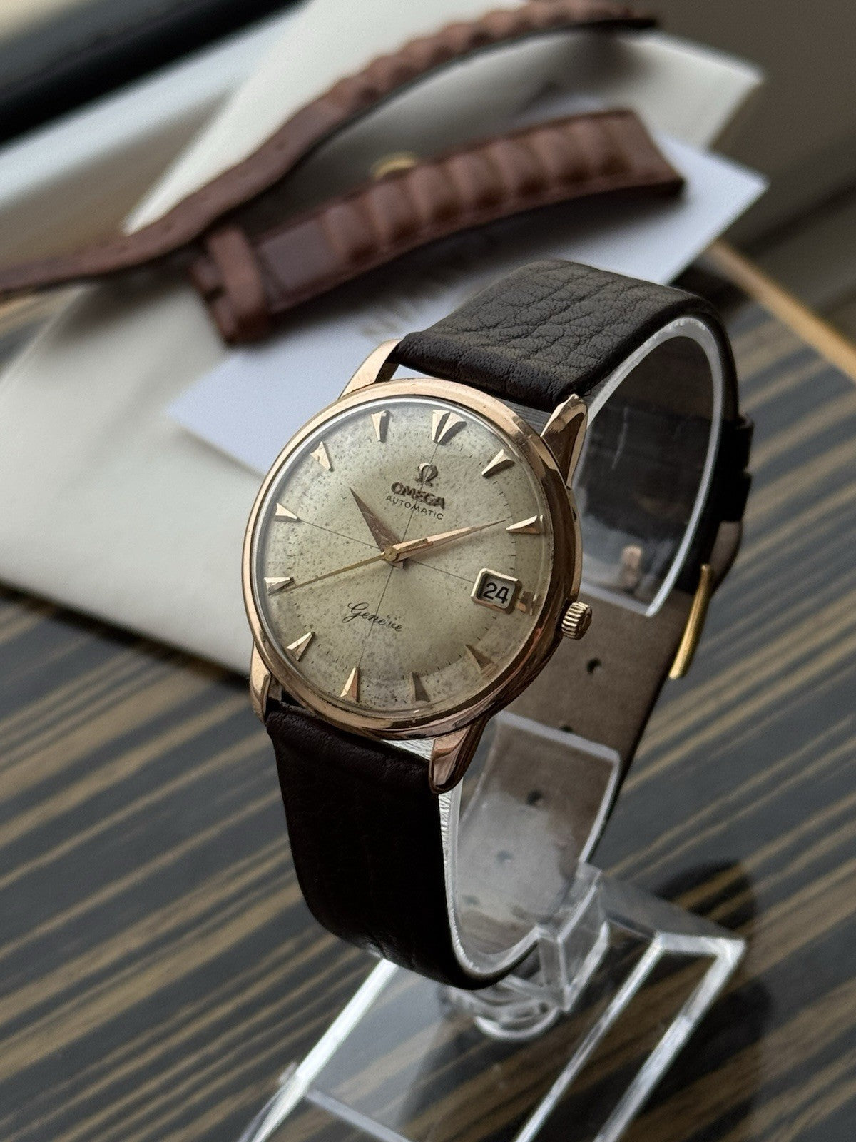 Omega Genève Automatic Vintage 18K Gold – Ref. 14703